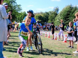 Family - &amp; Friends - Triathlon (2022)