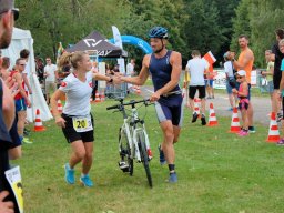 family-_and_friends_tria_2020_141_20220409_1640186431