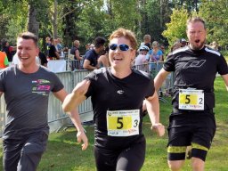 family-_and_friends_tria_2020_67_20220409_1823694720