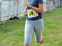 family-_and_friends_tria_2020_98_20220409_1783296542